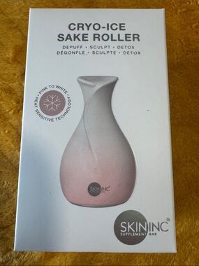 SkinInc Cryo-Ice Sake Roller - Pink/White.  New.  Sealed